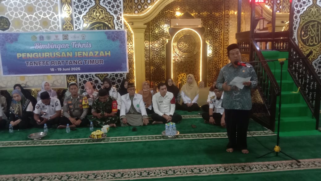 Kepala KUA Taritim Memberi Sambutan