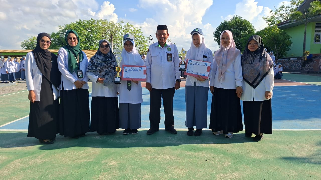 Sitti Zalsabilah dan Ahdaniah Harumkan Nama MAN 1 Kota Parepare di Islamic Competition 2025