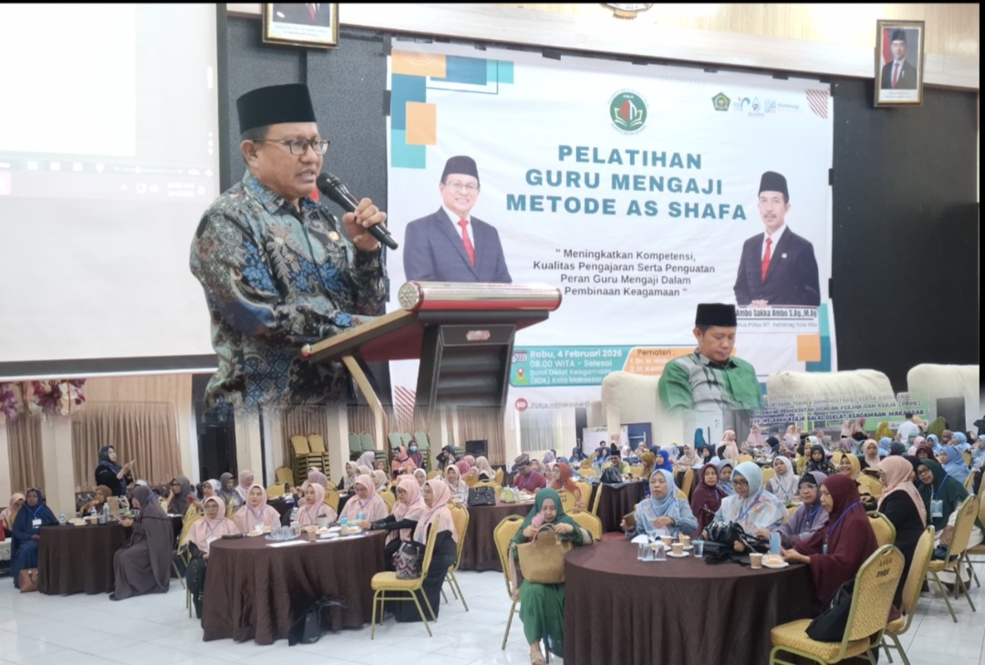 Kakankemenag Kota Makassar H.Muhammad memberikan sambutan pada kegiatan Pelatihan Guru Mengaji Metode As-Shafa