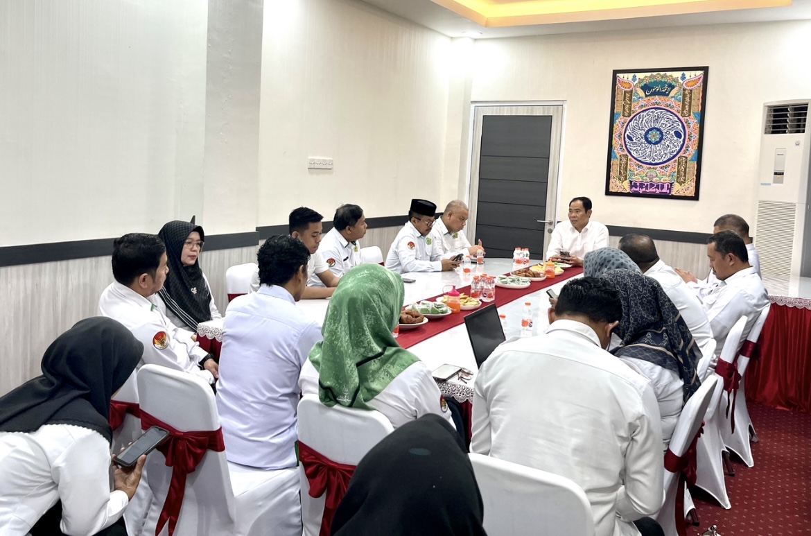 Suasana rapat internal bidang urais