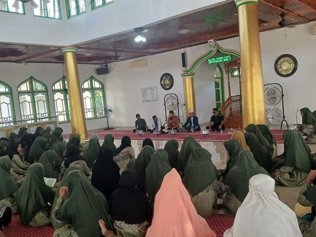foto kegiatan Pokja Majlis Taklim Nur Zahwah di Masjid Nur Zahwah Desa Watang Padacenga, Dua Boccoe, Kab.Bone, (Jumat, 16/5/2025)