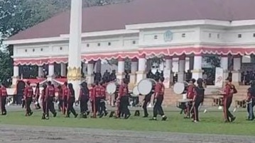 Marching Band Iqra’MTsN 1 Bone Gelar Konser Pamit di Lapangan Merdeka