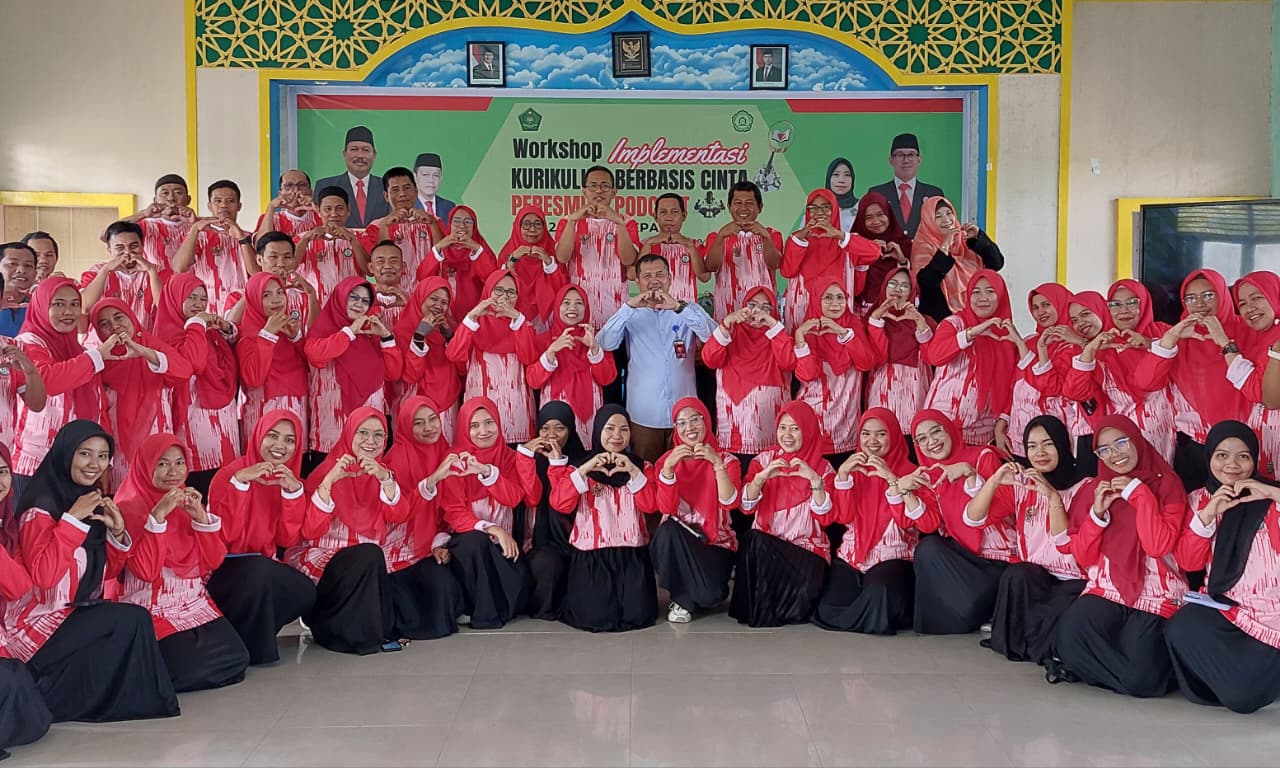 Lokakarya bertajuk Implementasi Kurikulum Berbasis Cinta di MAN 2 Kota Parepare