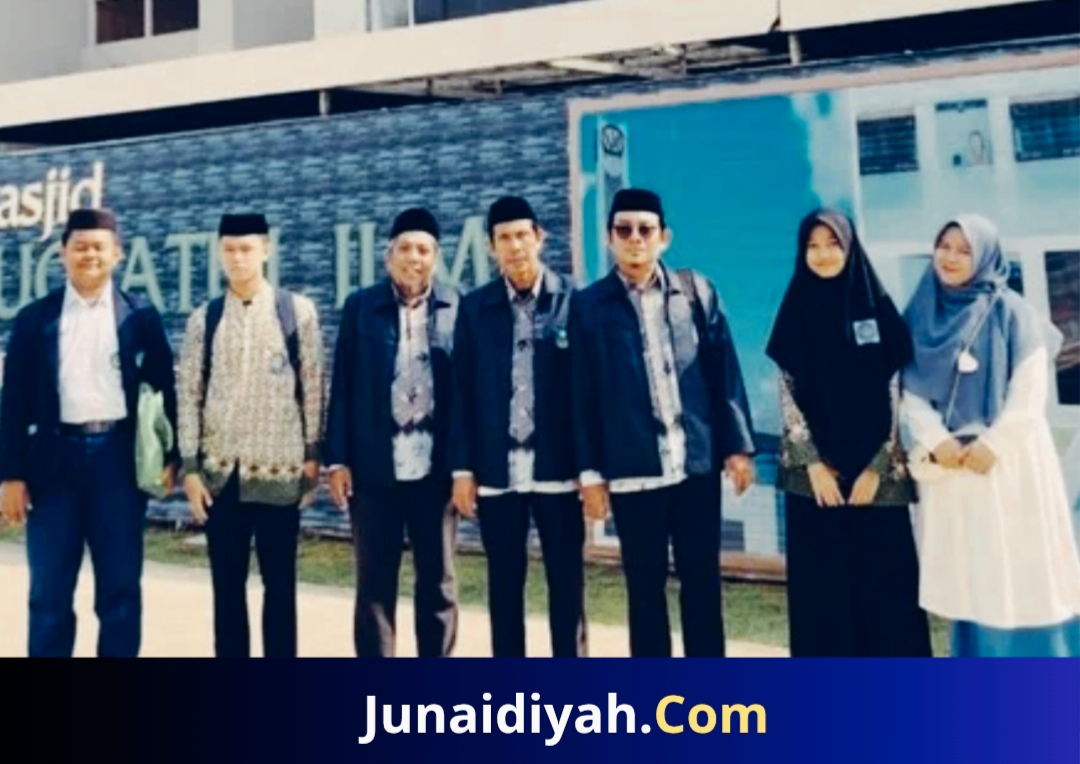 Ateep Bin Rafiudin kelas XI PDF Ulya meraih juara 3 dan Ariej Bin Rafiudin Kelas VIII PDF Wustha meraih juara 1 dan melaju ke OBA Tingkat Nasional.