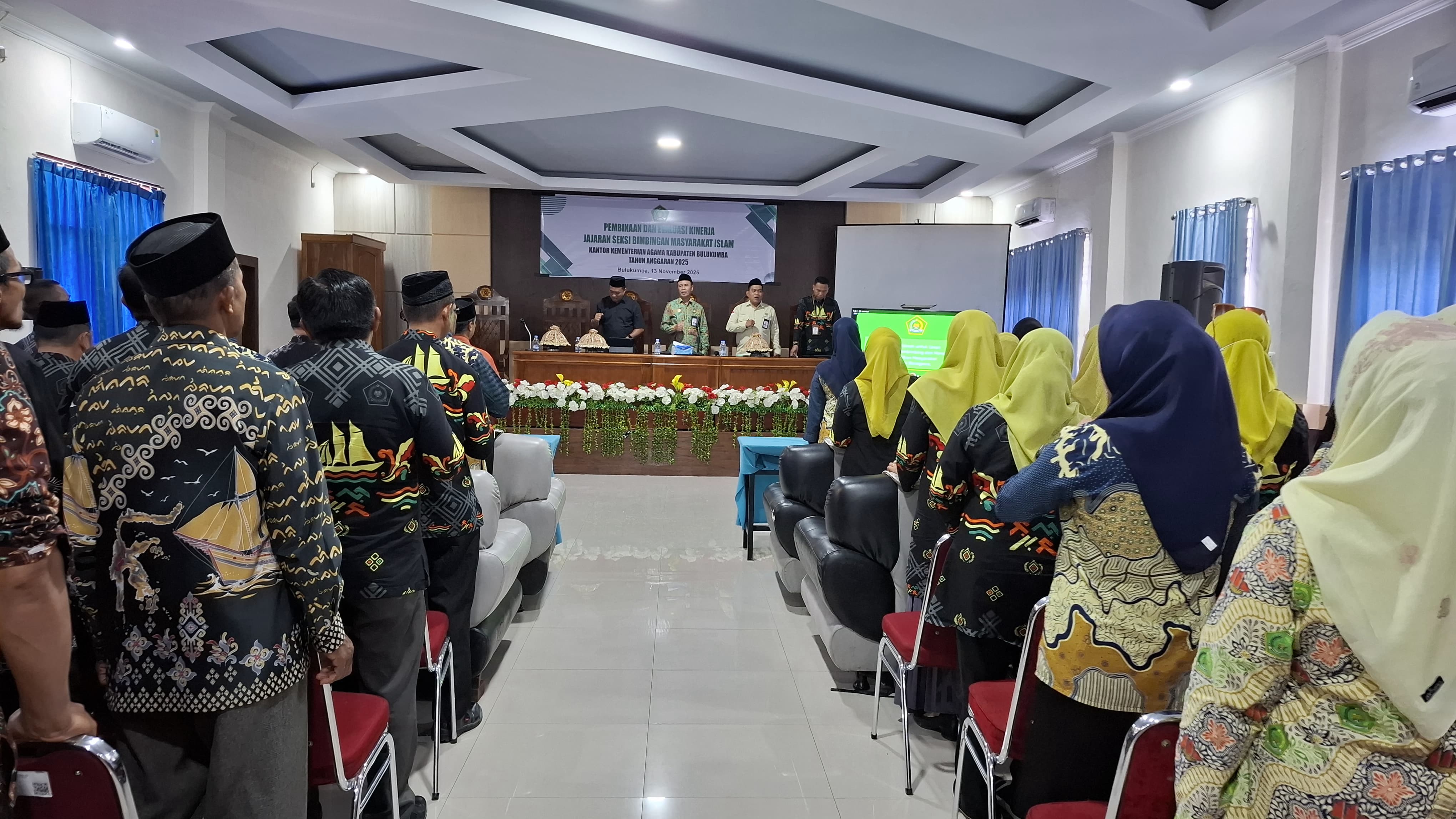 Suasana Evaluasi Kinerja Jajaran Bimas Islam