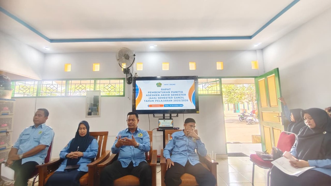 Kepala MIN 7 Bone pimpin rapat Pembentukan Panitia AAS