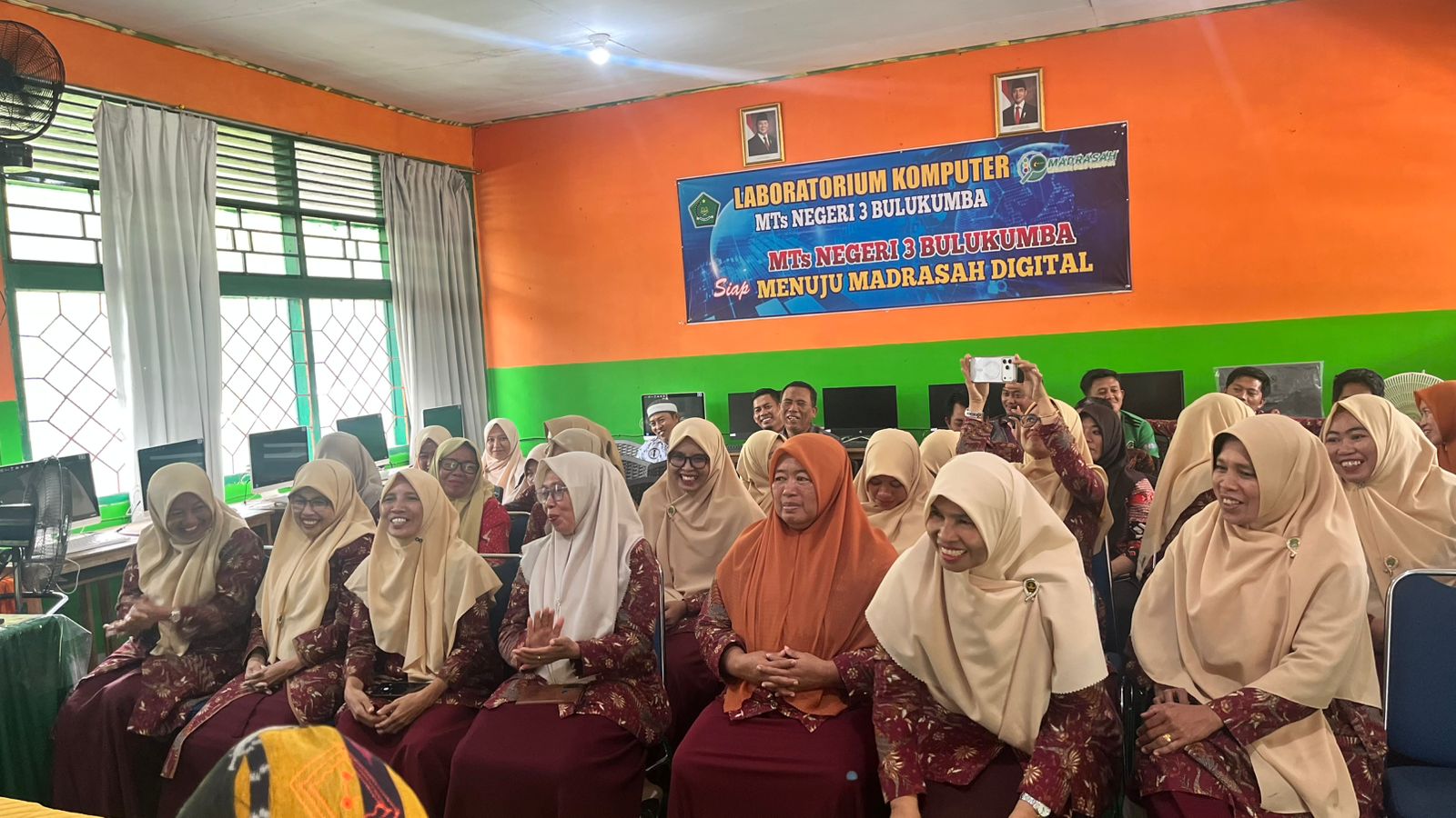 Suasana Kunjungan Kerja Kakan Kemenag Bulukumba di MTsN 4 dan MTsN 3 Bulukumba