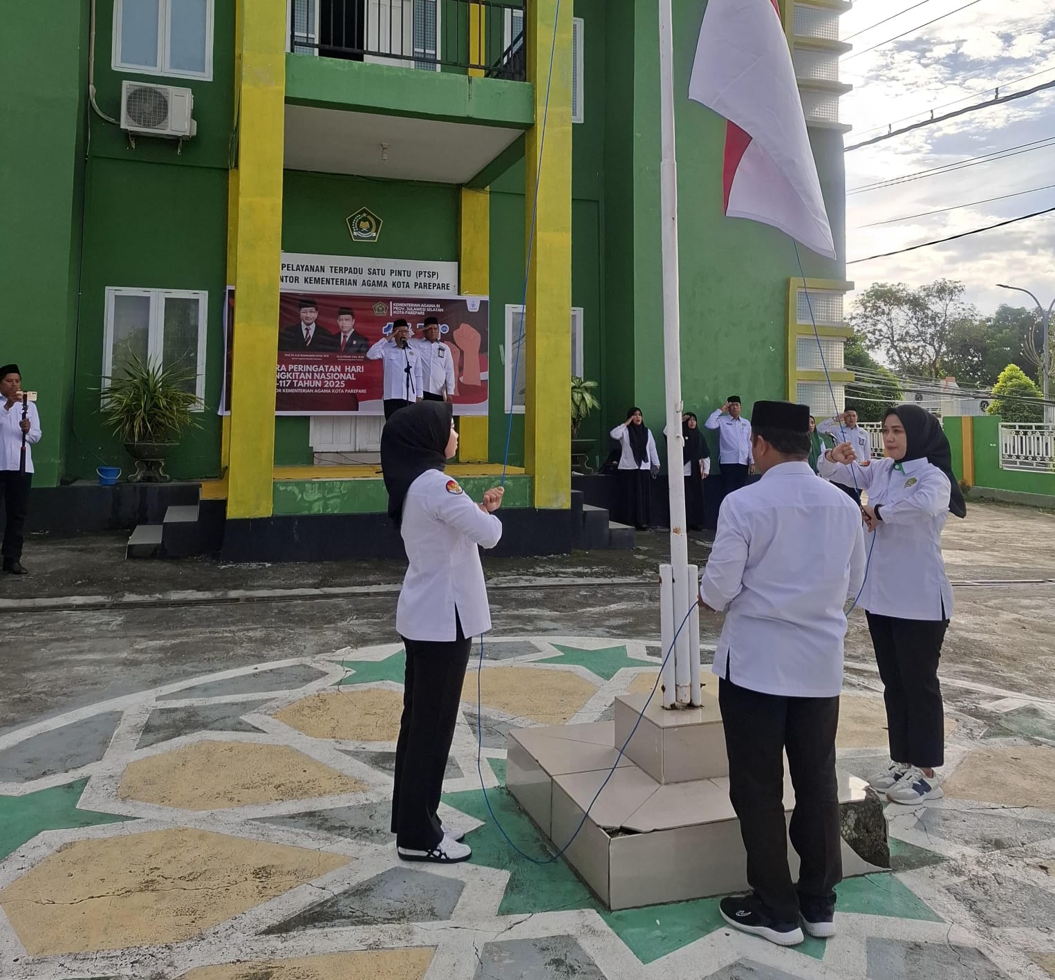 Upacara Harkitnas di Kantor Kemenag Parepare
