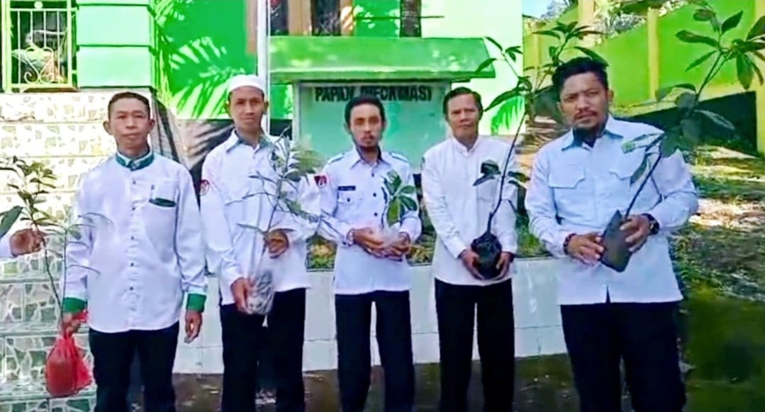 Segera Dilantik, 3.503 PPPK Kemenag Sulsel Lakukan Aksi Tanam Pohon