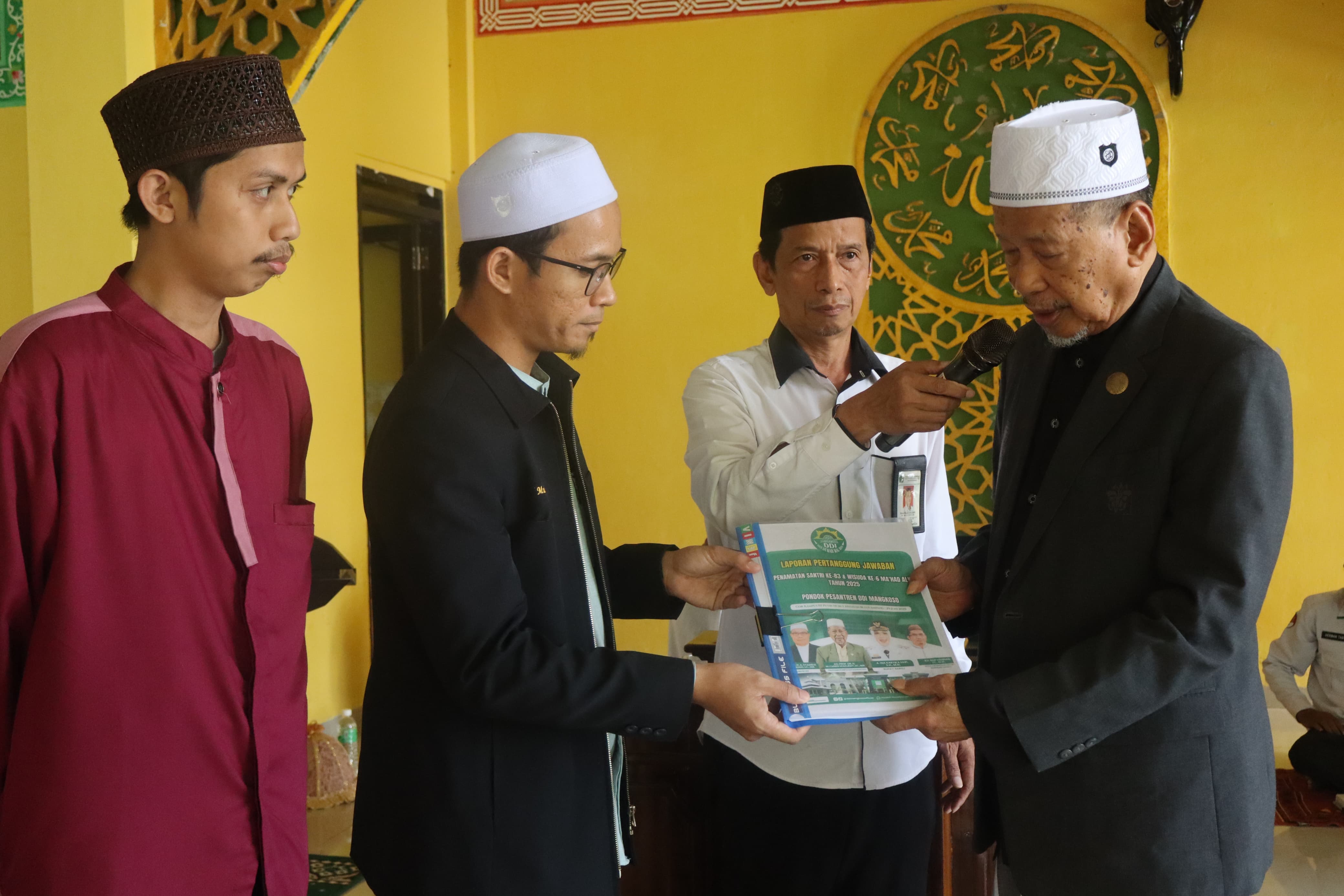 Rapat Terpadu Pondok Pesantren DDI Mangkoso: Evaluasi dan Persiapan Haul ke-40 AG. H. M. Amberi Said
