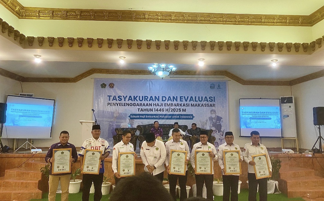KBIHU Mitra Kemenag Makassar Raih Predikat Pelayanan Haji Terbaik 1446 H/2025 M