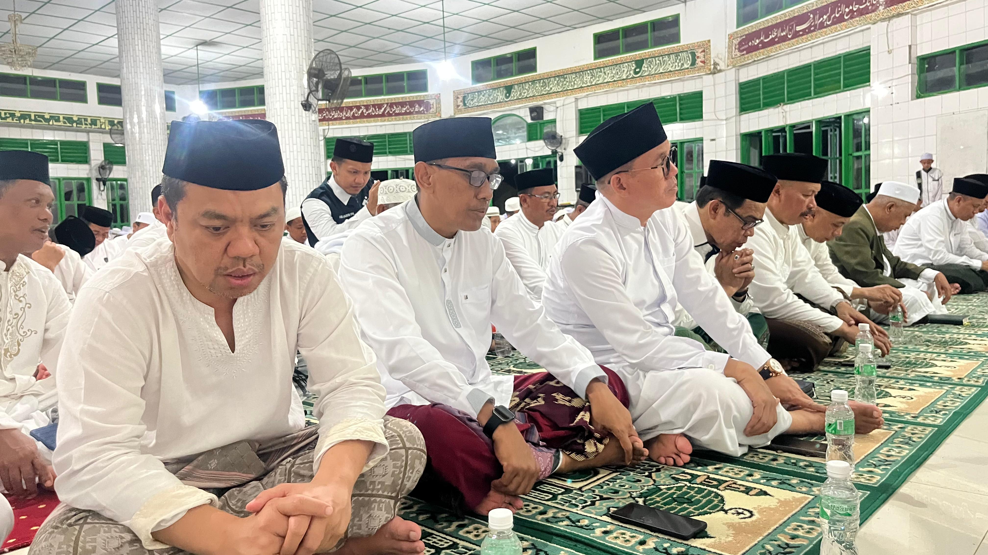 Dzikir dan Doa Hari Santri Nasional Tingkat Provinsi Sulsel Berlangsung Khidmat di Barru