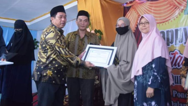 H Jamaris Hadiri Khataman Dan Wisuda Tahfidzul Quran Wadil Huffadz Al Mubaraq 6546