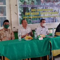 Narasumber, Kepala KUA Bantimurung Sampaikan Pentingnya Cegah Pernikahan Dini