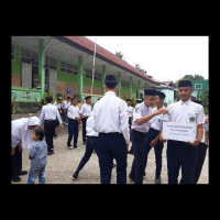 MTsN 3 Enrekang Lakukan Penggalangan Dana Untuk Masyarakat Sulteng