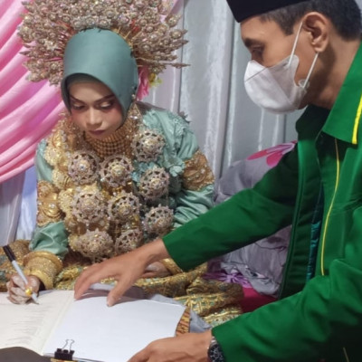 Harap Berkah Ramadhan, Pasangan di Simbang Menikah saat Puasa