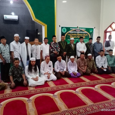 Kepala KUA Mandai Membersamai Tim Safari Ramadhan MUI Kabupaten Maros di Masjid Jannatul Firdaus