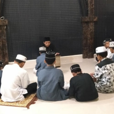 Tasmi Al-Qur'an Santri Ponpes Nurul Falah Borongganjeng