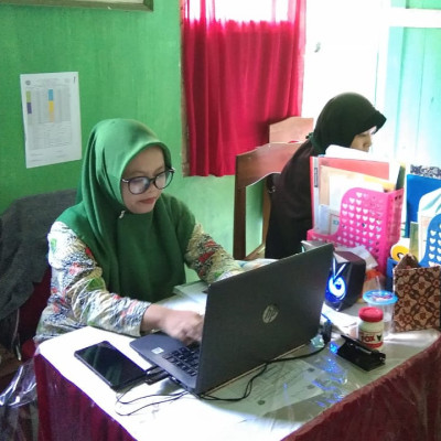 Guru MTs Muhammadiyah Bulukumba Buat Kisi-Kisi Dan Soal PAT