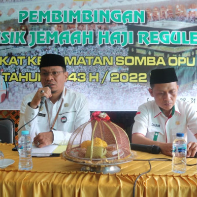 Manasik Haji Kecamatan Somba Opu, H. Faried Wajedi Ajak Jamaah Praktek Ibadah Perjalanan