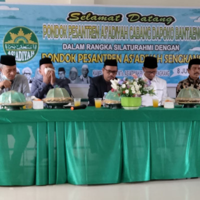 Ponpes  As'adiyah Dapoko Lakukan Kunjungan Silaturahmi Di Ponpes As'adiyah Pusat