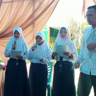 Mantapkan Persiapan Penamatan, Siswa Kelas IX MTsN 3 Bulukumba Gelar Gladi Bersih