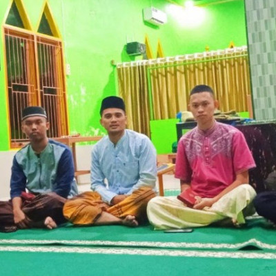 Pertemuan ke 25, Penyuluh Agama Kemenang Bulukumba Laksanakan Private Tahsin Al Qur'an