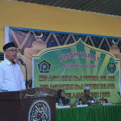 Hadiri Penamatan MIS As'adiyah, Ini Pesan Yunus Kepada Orang Tua