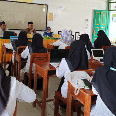 Jelang Pembagian Rapor, MAN Tana Toraja Gelar Rapat Kenaikan Kelas dan Pembagian Tugas