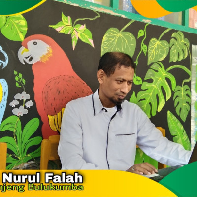 Guru Bahasa Inggris MA PP Nurul Falah Bulukumba Siap Ikuti PembaTIK 2022