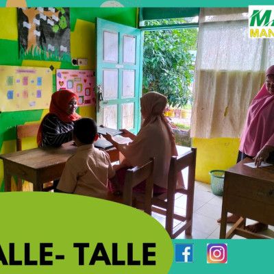 Sinergi Wali Kelas MIS Talle-Talle dengan Orang Tua Siswa Terlihat Saat Penerimaan Rapor