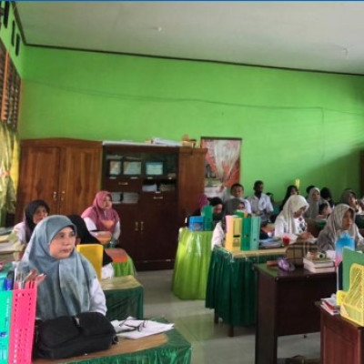 Siap Berlakukan Kurikulum Merdeka, MTsN 1 Sinjai Gelar Rapat Pembagian Tugas