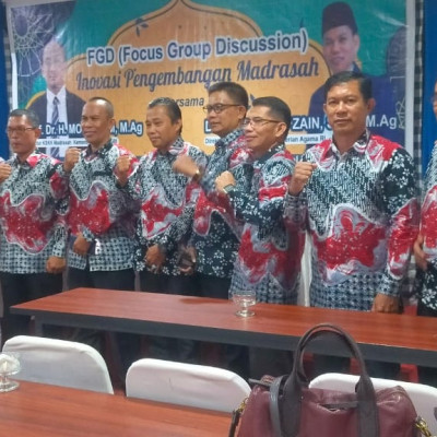 Kamad MTsN 5 Bulukumba Ikut FGD, Ini Yang disampaikan Direktur KSKK & Direktur GTK