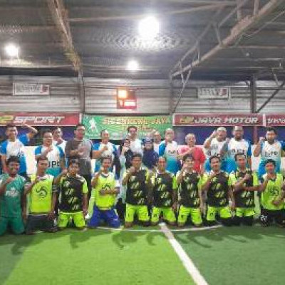 Kemenag Sidrap dan KPPN Parepare Perkuat Silaturahim Di Lapangan Futsal