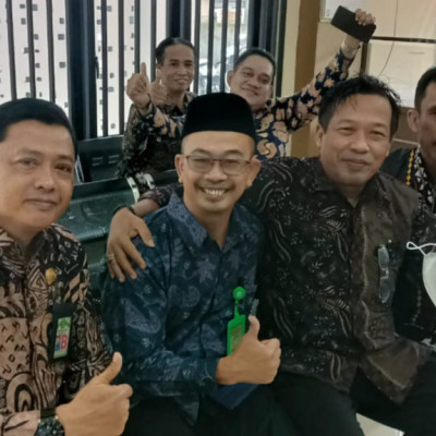 Kamad MTs Bacari Hadiri Rakor di Gedung PLTHU Bulukumba