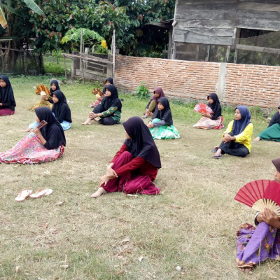 Jelang Milad Ke-4 Tahun, Komunitas Seni Maraja MTs Bacari Lakukan Persiapan