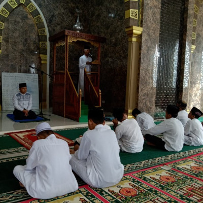 MTs Pabbambaeng Gelar Kultum Setelah Selesai Salat Dhuha