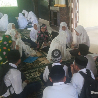 Sepekan Ikut Tahsin Al-Qur'an, Siswa Baru MTs PP Nurul Falah Makin Termotivasi