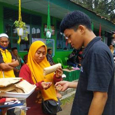 Banjir Hadiyah Warnai Jalan Santai PPUW dalam Menyambut Tahun Baru Islam 1444 H