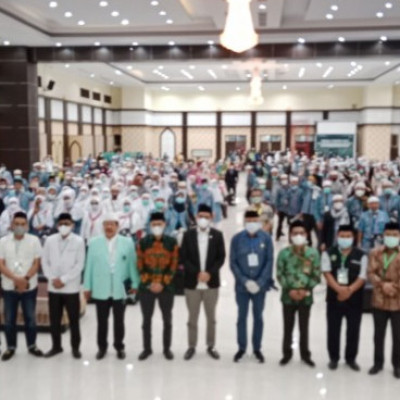 Tiba Dini Hari ini, Kloter Pertama Sultra Nginap 1 Malam di Asrama Haji Makassar