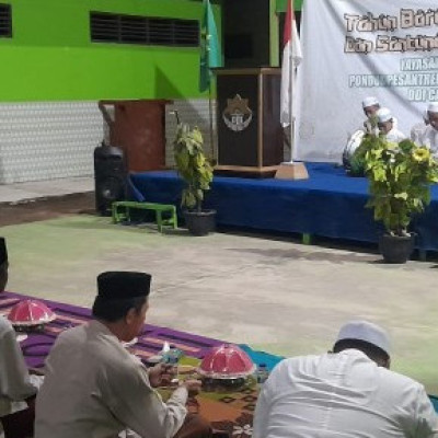 Peringati Tahun Baru Islam, Yayasan Al-Irsyad Raudhaturrasyidin DDI Cambalagi Berikan Santunan Anak Yatim