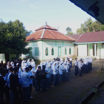 Penerapan Pembiasan, Peserta Didik MA Darul-Qalam Baca Asmaul Husna