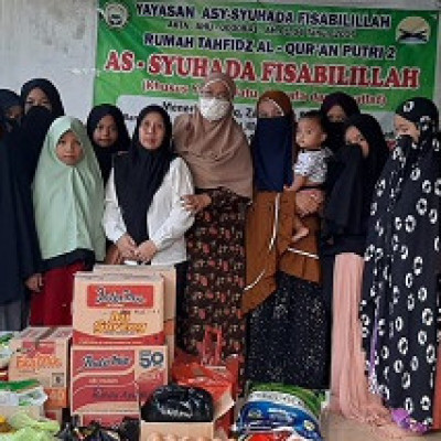 Majelis Ta’lim At-Tarbiyah MIN 2 Kota Makassar Jalankan Pogram Berbagi