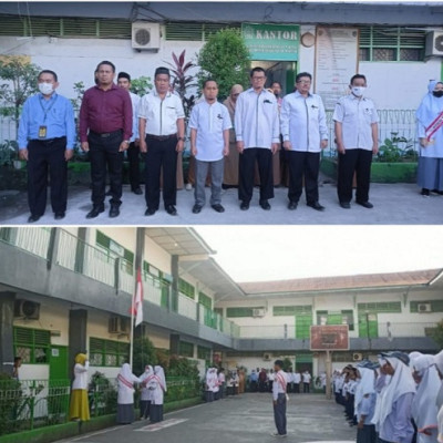 MA. Muallimin Pelaksana Upacara di Kompleks Perguruan Muhammadiyah Cabang Makassar