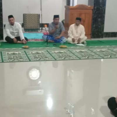 Dzikir dan Doa Warnai Safari Religi Masjid KUA Pattalassang