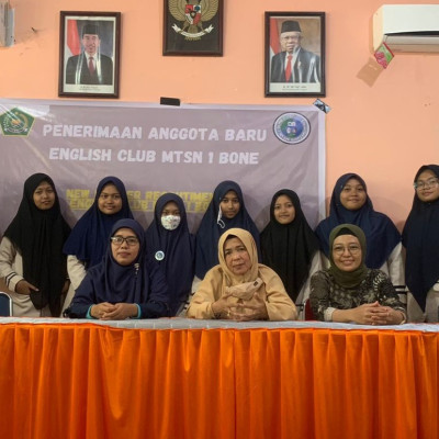 Organisasi English Club MTsN 1 Bone Terima Anggota Baru