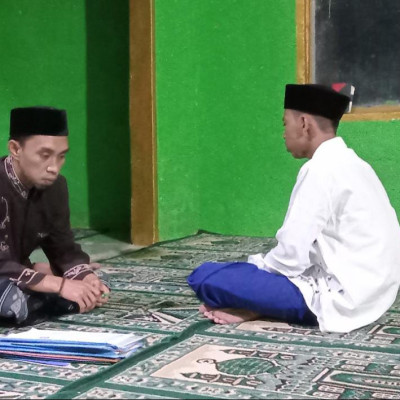 Muh. Nuzair Al-Farabi, Siswa MA PP. As’adiyah Galber Setor Hafalan Surah As Sajadah dan Al Insan