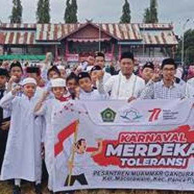 Semarak Karnaval Merdeka Toleransi, Pesantren Muammar Gandi Rappang Lantang Suarakan Toleransi