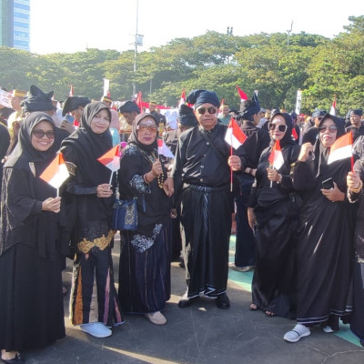 Personil MTsN 4 Bulukumba Ramaikan Karnaval Merdeka Toleransi Kemenag Sulsel