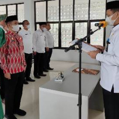 Kakan Kemenag Sidrap Lantik IAS jadi Analis Kepegawaian